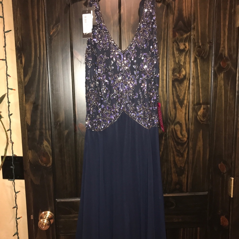 Brand new prom dress!!